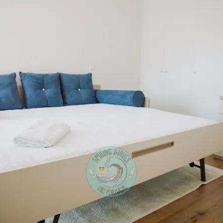 Smilling Waves * Fão