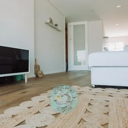 Apartment Smilling Waves