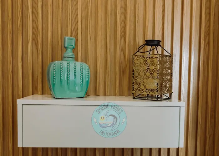 Apartment Smilling Waves